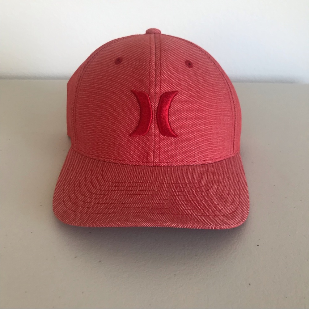 Hurley // NWOT Unisex Men's FlexFit Canvas Ball Cap